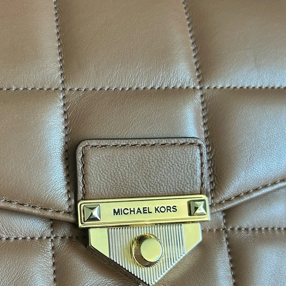 MICHAEL MICHAEL KORS SoHo Large Quilted Leather‎ Shoulder Bag Camel Tan